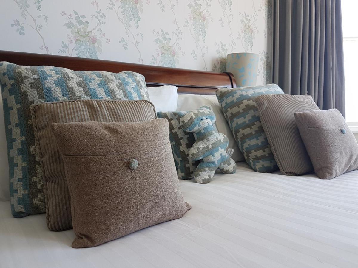 Giltar Hotel Tenby Ngoại thất bức ảnh